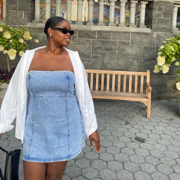 Meet your Posher, Ashley - Picture 1 of 1